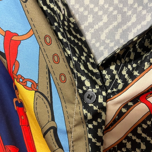 Multicolor button down blouse - Picture 2 of 7